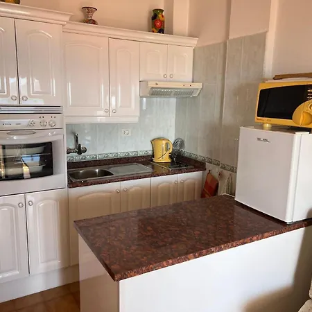 Apartmán Vista Mar Y Piscina Climatizada Arona (Tenerife)